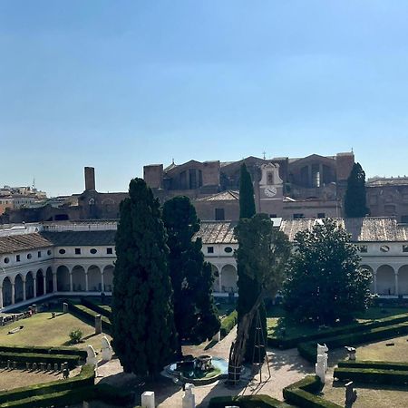 Camera X2 Con Splendida Vista Sulle Terme Di Diocleziano E Sul Chiostro Di Michelangelo Rom Exterior foto
